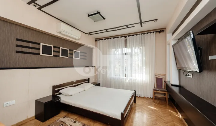 Spațiu comercial, Centru, VALERIU CUPCEA