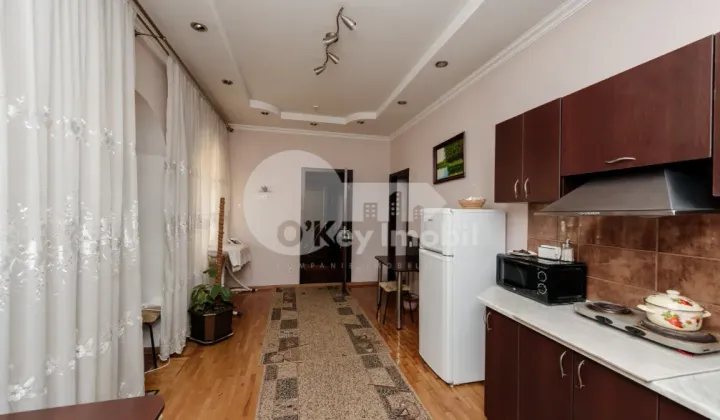 Комм. помещение, Центр, ВАЛЕРИУ КУПЧА