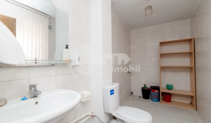 Офис, Центр, ПЕТРУ МОВИЛЭ