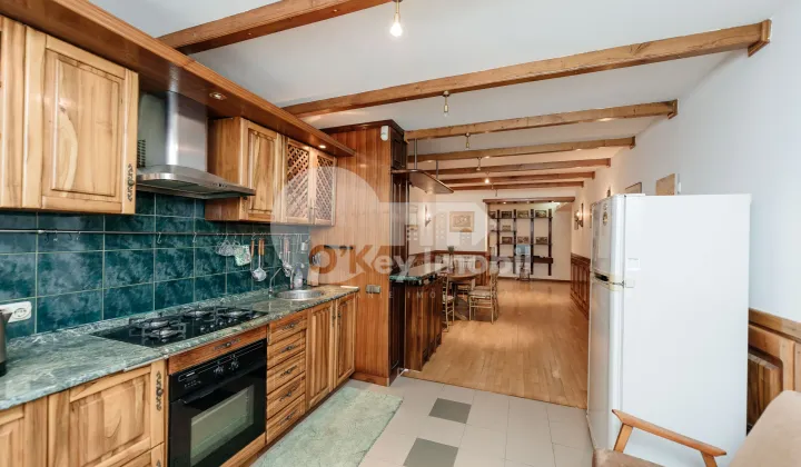 Apartament, Buiucani, GEORGE CĂLINESCU