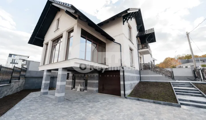 Дом, ПОЯНА ДОМНЯСКЭ