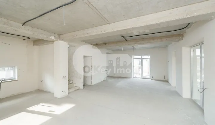 Дом, ПОЯНА ДОМНЯСКЭ