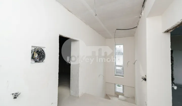 Дом, ПОЯНА ДОМНЯСКЭ