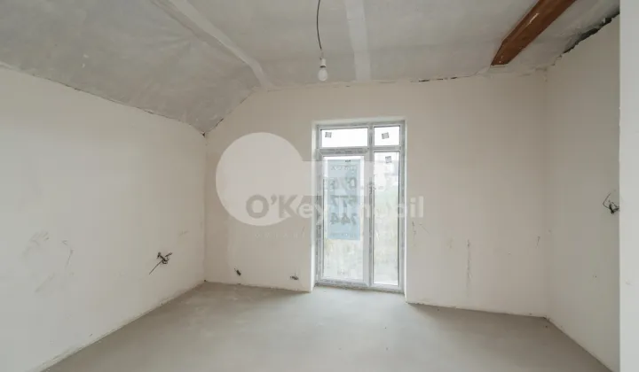 Дом, ПОЯНА ДОМНЯСКЭ