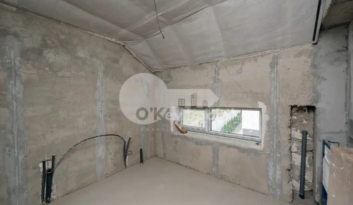 Дом, ПОЯНА ДОМНЯСКЭ