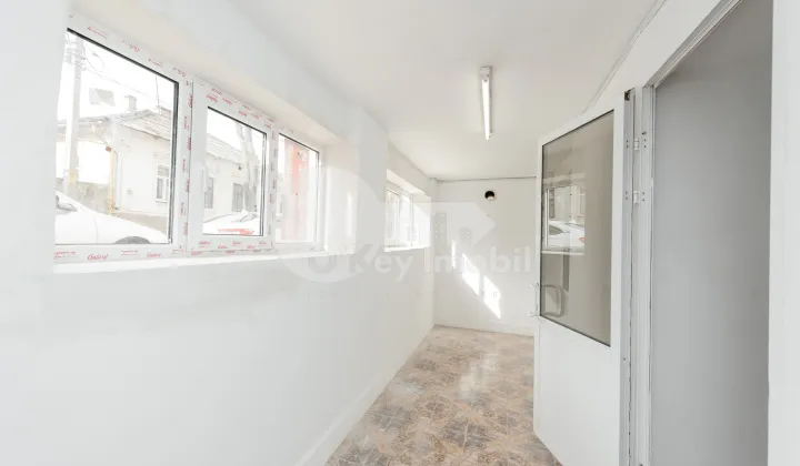 Офис, Центр, АЛЕКСАНДРУ ХЫЖДЕУ