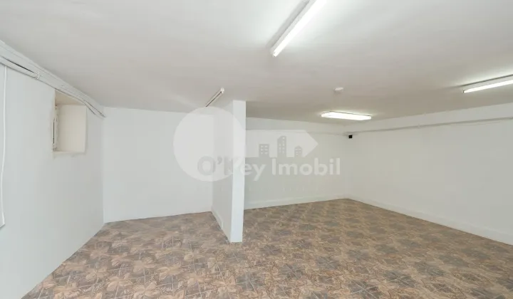 Офис, Центр, АЛЕКСАНДРУ ХЫЖДЕУ