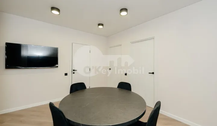 Apartament, Durlești, REGINA ELISABETA