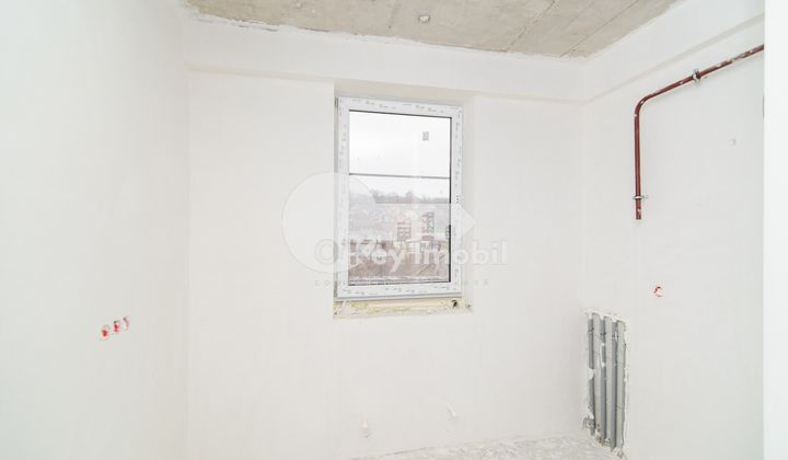 Apartament, STRĂȘENI