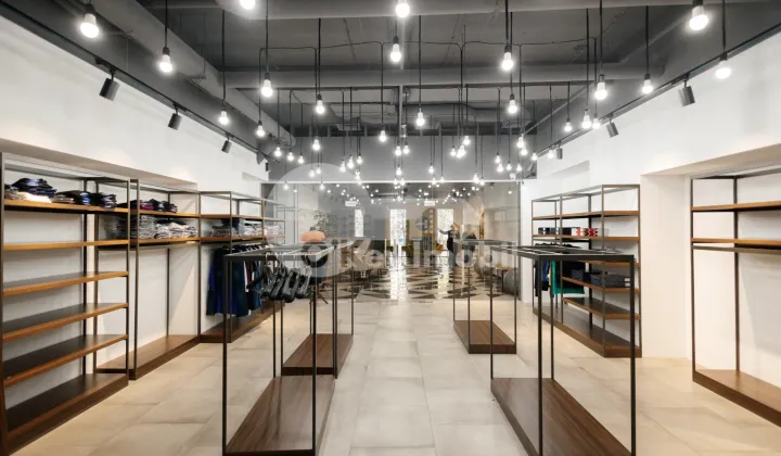 Комм. помещение, Рышкановка, БОГДАН ВОЕВОД