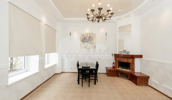 Oficiu, Centru, ALEXEI ȘCIUSEV