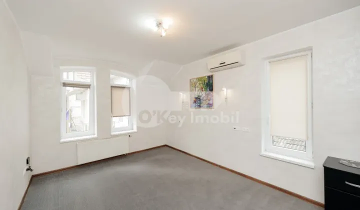 Oficiu, Centru, ALEXEI ȘCIUSEV