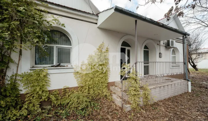 Комм. помещение, Центр, МИХАИЛ КОГАЛНИЧАНУ