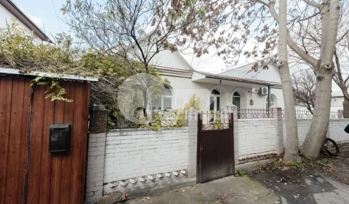 Комм. помещение, Центр, МИХАИЛ КОГАЛНИЧАНУ