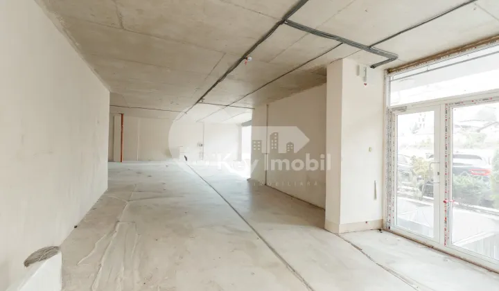 Комм. помещение, Рышкановка, СПАРТАКУС