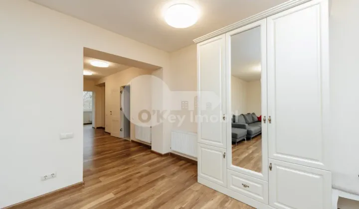 Apartament, Центр, КОНСТАНТИН НЕГРУЦЦИ