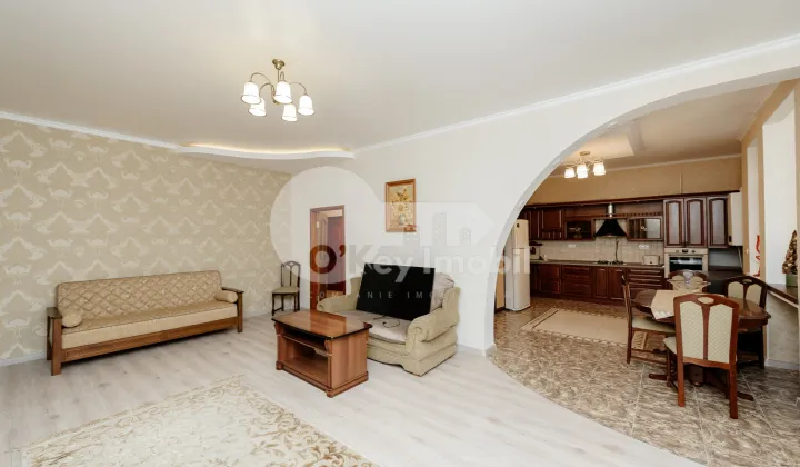 Apartament, Centru, PAN HALIPPA