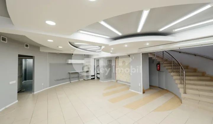 Комм. помещение, Центр, 31 АВГУСТА