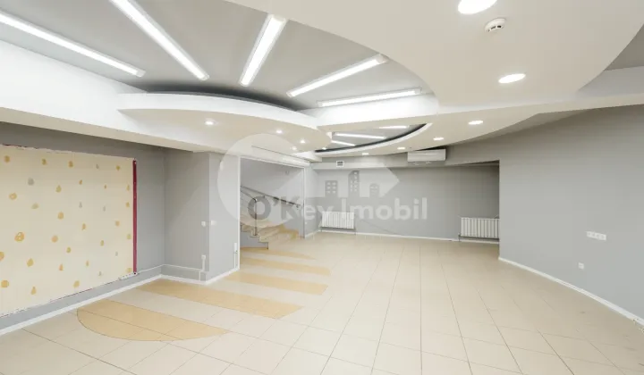 Комм. помещение, Центр, 31 АВГУСТА