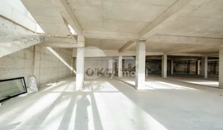 Склад, Чеканы, УЗИНЕЛОР