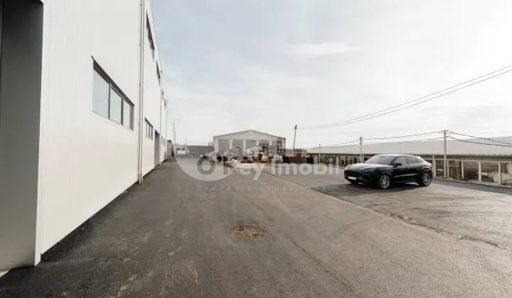 Склад, Чеканы, УЗИНЕЛОР