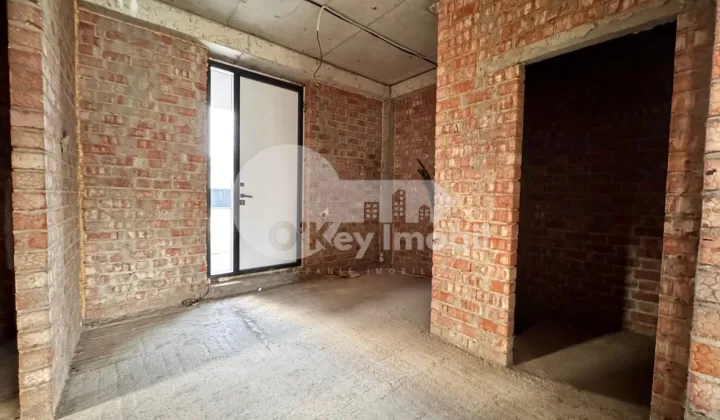 Дом, КОЛОНИЦА