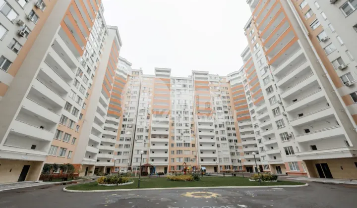 Apartament, Centru, MELESTIU