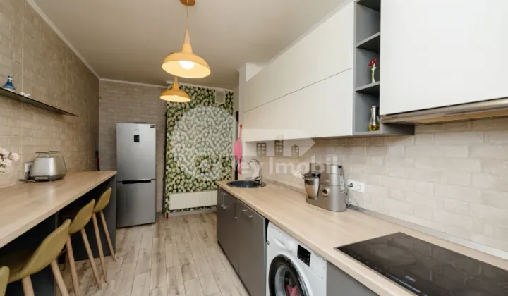 Apartament, Centru, MELESTIU