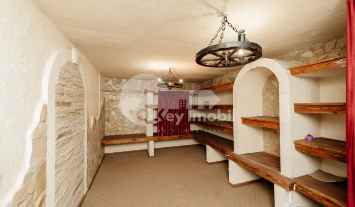 Casă, Râșcani, SPARTACUS