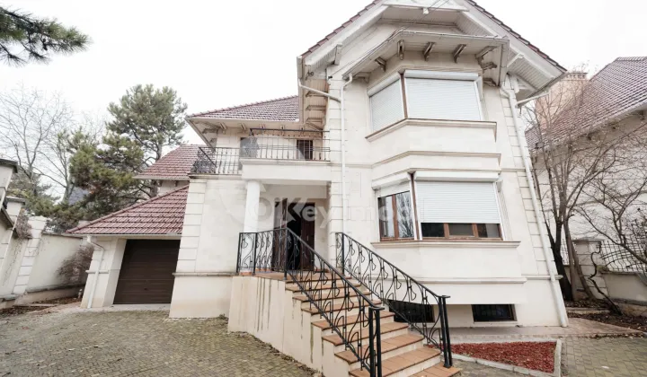 Комм. помещение, Рышкановка, СПАРТАКУС