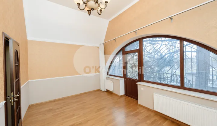 Комм. помещение, Рышкановка, СПАРТАКУС