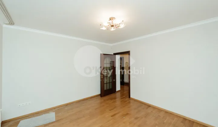 Комм. помещение, Рышкановка, СПАРТАКУС