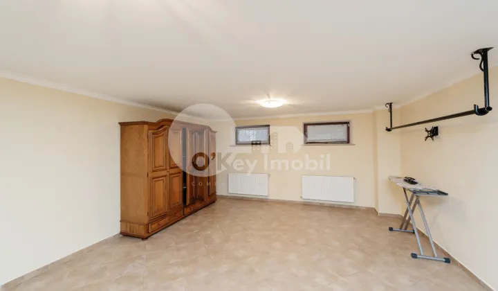 Комм. помещение, Рышкановка, СПАРТАКУС