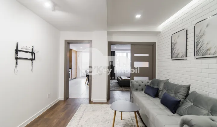 Квартира, Ботаника, ТРАНДАФИРИЛОР