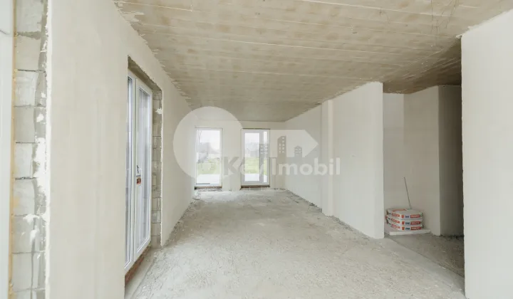 Дом, КОЖУШНА