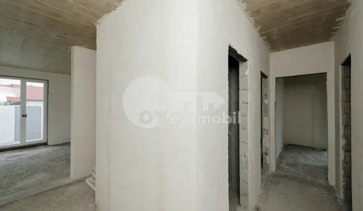 Дом, КОЖУШНА