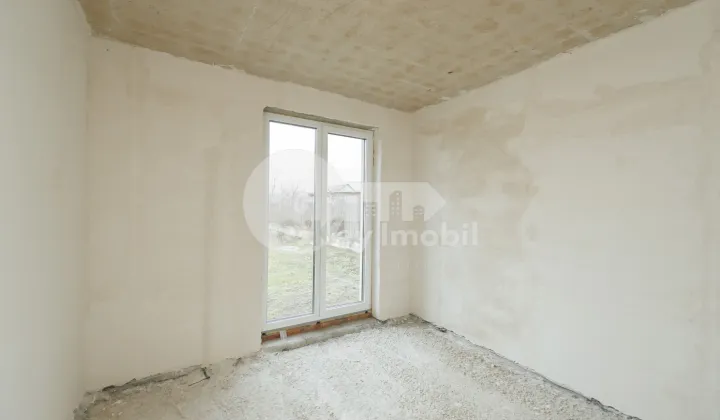 Дом, КОЖУШНА