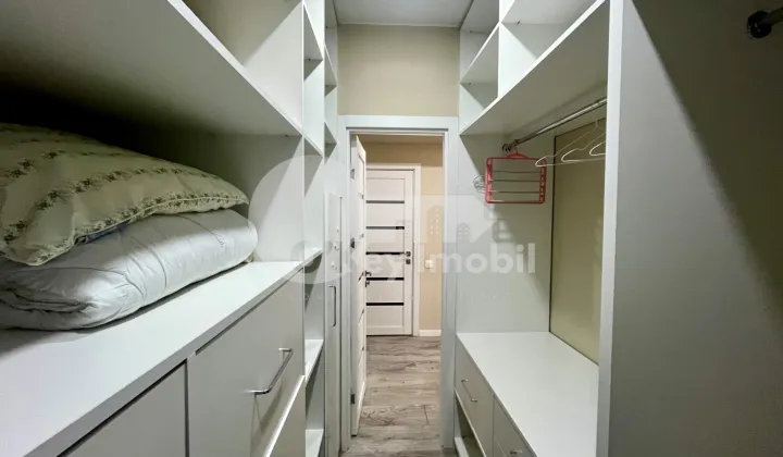 Квартира, Центр, Б. П. ХАЖДЕУ