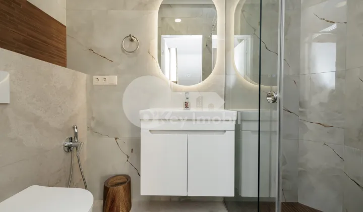 Townhouse, Botanica, PĂȘUNILOR