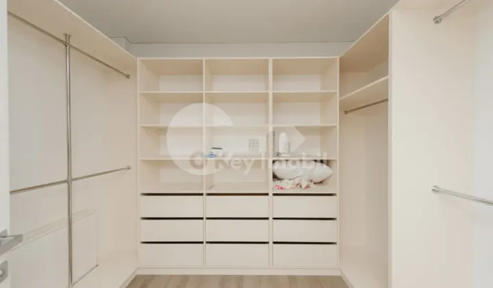 Townhouse, Botanica, PĂȘUNILOR