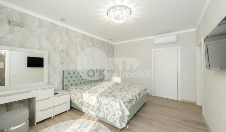 Townhouse, Botanica, PĂȘUNILOR