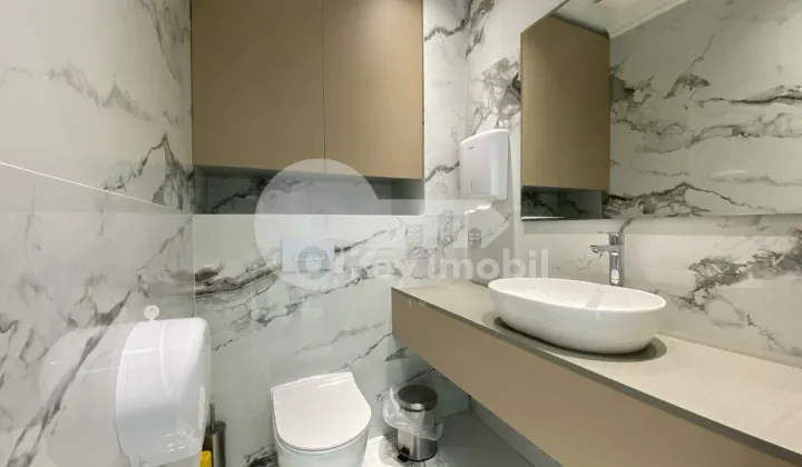 Офис, Центр, МИХАЙ ЕМИНЕСКУ