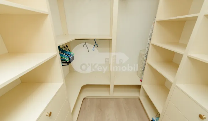 Квартира, Центр, ВАСИЛЕ АЛЕКСАНДРИ