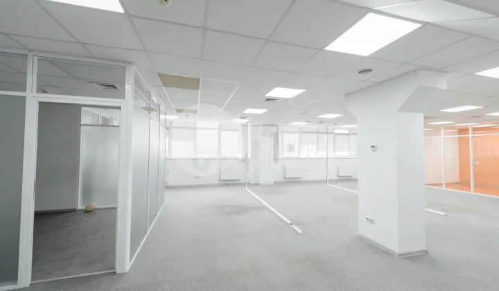 Офис, Буюканы, КАЛЯ ЕШИЛОР