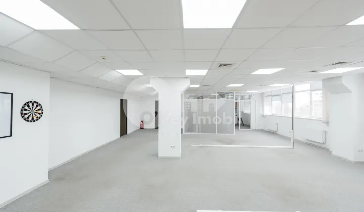 Офис, Буюканы, КАЛЯ ЕШИЛОР