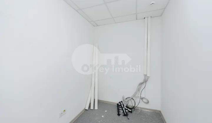 Офис, Буюканы, КАЛЯ ЕШИЛОР