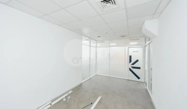 Офис, Буюканы, КАЛЯ ЕШИЛОР