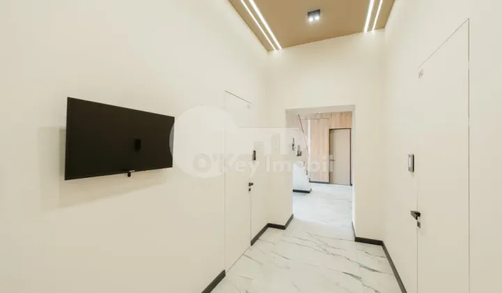 Офис, Центр, ТИГИНА