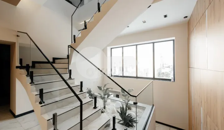 Офис, Центр, ТИГИНА