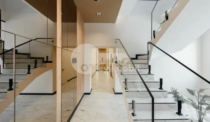 Офис, Центр, ТИГИНА